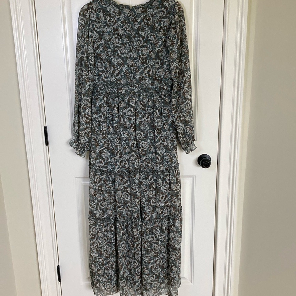 Bae Vely Womens Floral Long Sleeve Tiered Maxi Dress Size M Green Cottagecore - Picture 11 of 14